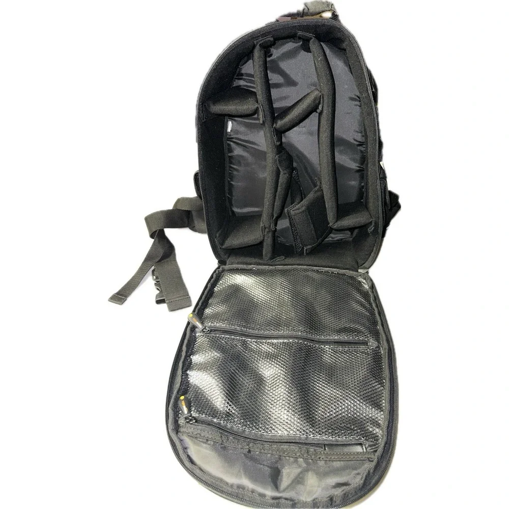 Amazon‎ Basics Backpack Camera and Accessories Black